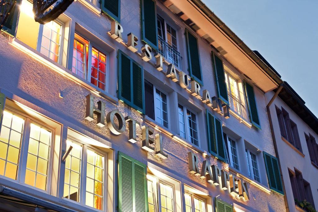 Hotel Rappen Am Muensterplatz Freiburg Bagian luar foto